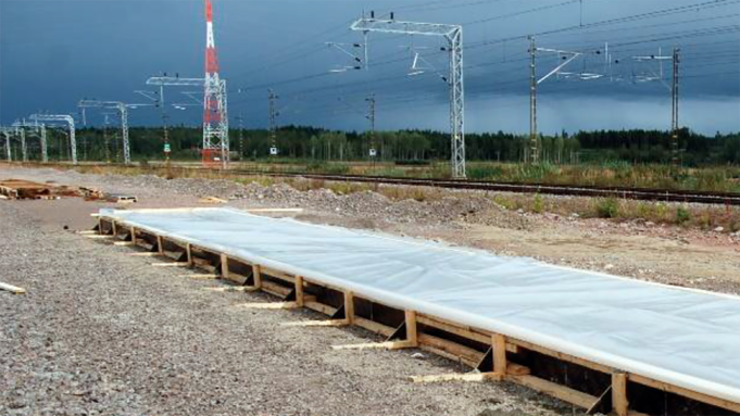 Kouvola RRT laiturilaatan valu