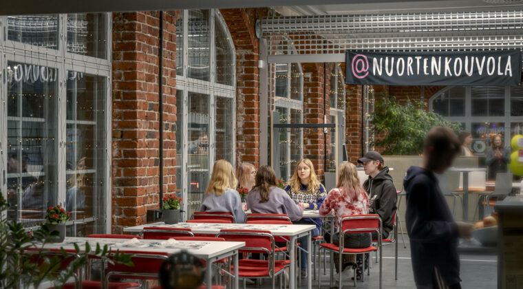 Nuoria Nuorten paikassa Ohjaamossa